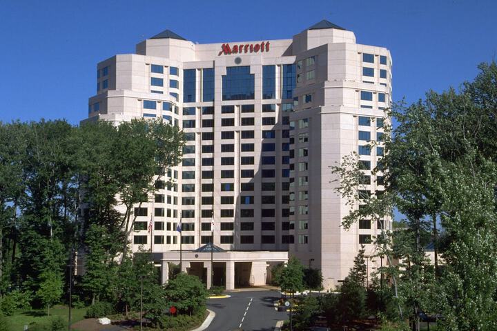 Marriott Fairview Park