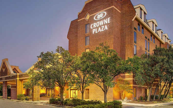 Crowne Plaza Hotel